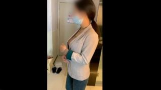 下一篇中文字幕人妻-快餐豪哥1500约炮粉逼艺校兼职妹逼太紧几分钟就把哥搞射了的!