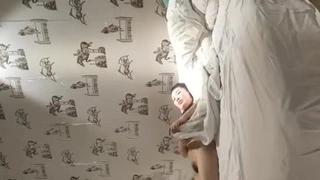 娇妻 雪白 呻吟-美女学生妹子是男友的乖母狗，戴着狗炼项圈乖乖让男友无套抽插~