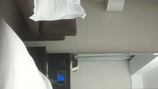 自拍无码精品在线观看-深谷で田植えをする稲作農家の巨乳嫁 観月しおり的的!