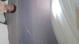 欧美日韩人妻激情-第一次与男友以外的男人在行使中车震!