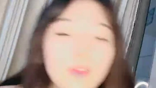 日韩欧美不卡一区二区高清-vavababy 面 試 畢 業 生 被 颻 渴 的 OL約 到 旅 館 脫 下 褲 子 吃 各 種 姿 勢 狂 抽 猛 送 全 部 射 嘴 巴 吞 淨