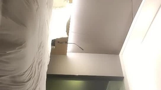 娇妻 雪白 呻吟-美女学生妹子是男友的乖母狗，戴着狗炼项圈乖乖让男友无套抽插~