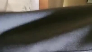 欧美日韩人妻激情-第一次与男友以外的男人在行使中车震!